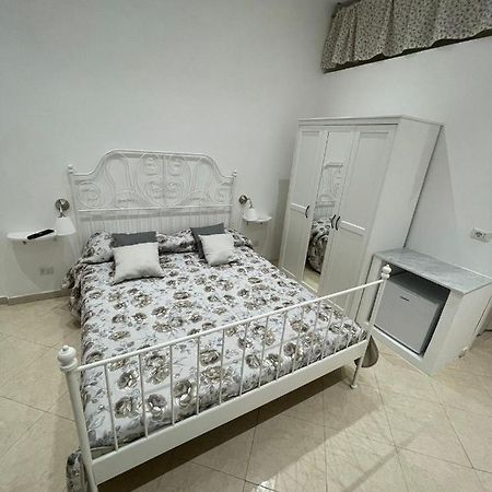 B&B Nonna Concettina Napoli Esterno foto